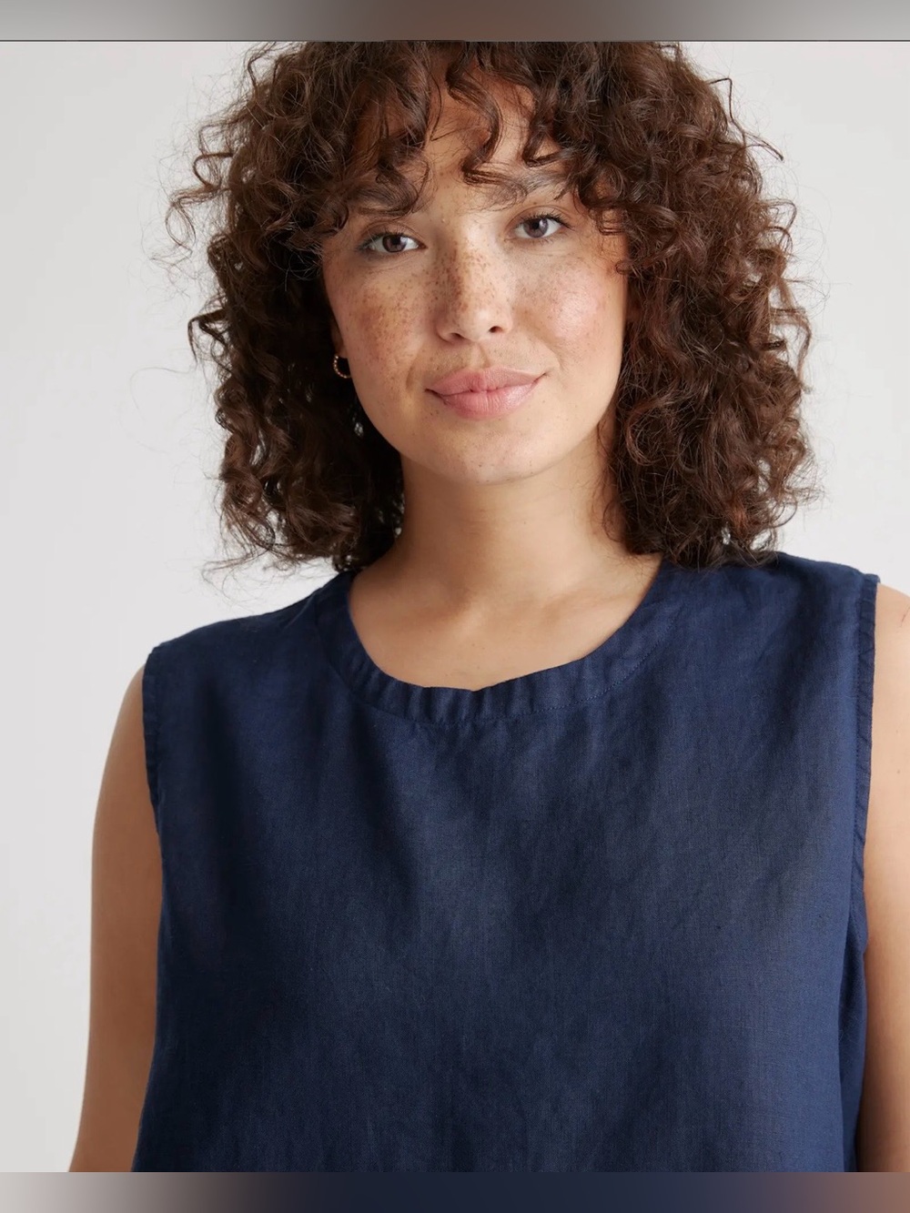 Quince Navy Linen Sleeveless Shell Top - Picture 7 of 8